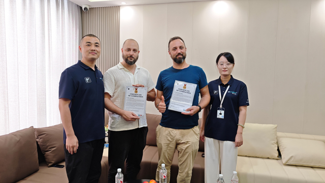 Italian customers visit UTECH